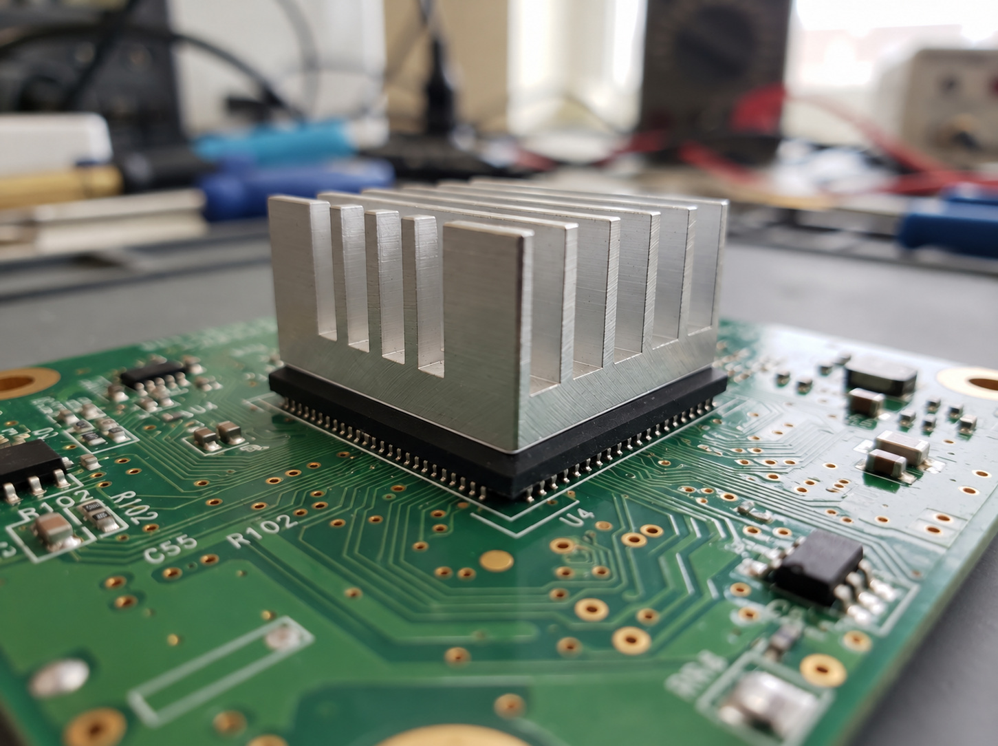 Board-level heat sinks